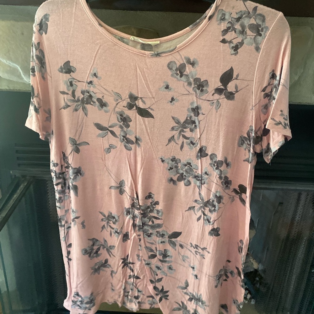 BomBom short sleeve shirt $10.00 pink & grey flowers